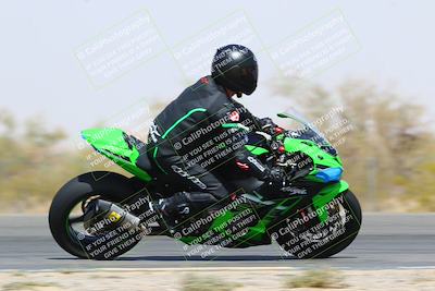 media/Mar-28-2022-Superbike Trackdays (Mon) [[b8603d0f67]]/Open Track Time/Turn 3 Inside/